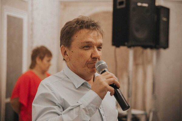  ,   , 60 ,   ,   , c 
