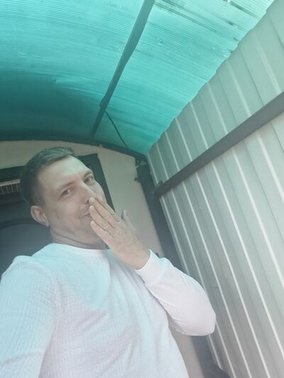  -,   Roman, 40 ,     , c 