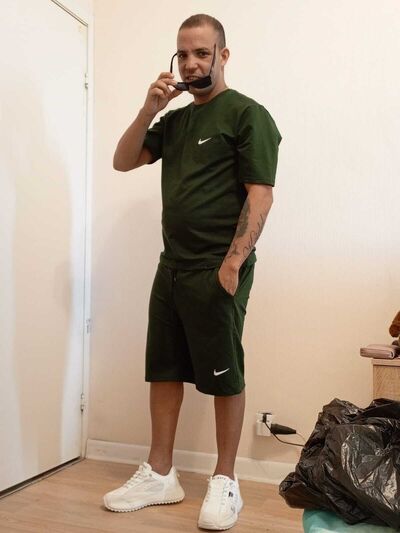  ,   Eidel, 32 ,   , c 