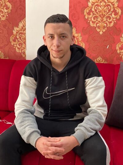  ,   Ouadie, 25 ,   ,   