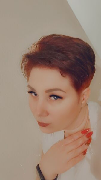  ,   Anyuta, 32 ,   ,   , c 
