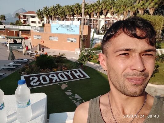  ,   Rustam, 33 ,   ,   , c , 