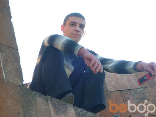  ,   Valentin, 37 ,     , c 