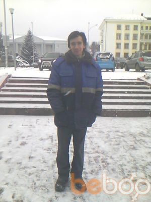  -,   Max, 37 ,   ,   , c 