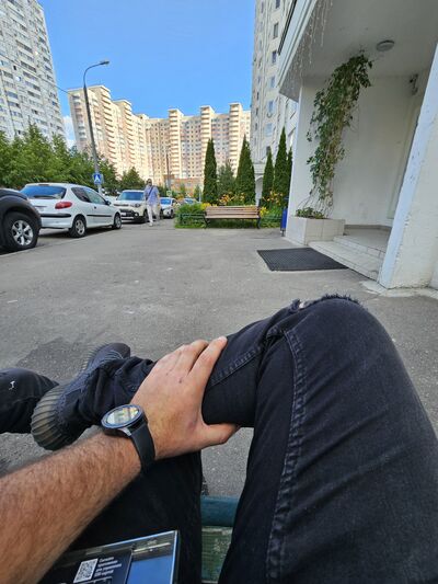  ,   Armen, 24 ,   ,   , 