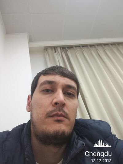  ,   Axa, 37 ,   ,   