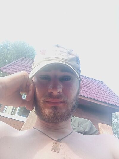  ,   Michael, 32 ,   ,   