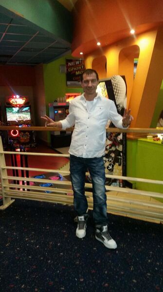  ,   Vitalij, 52 ,   ,   