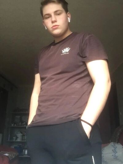  --,   , 20 ,   