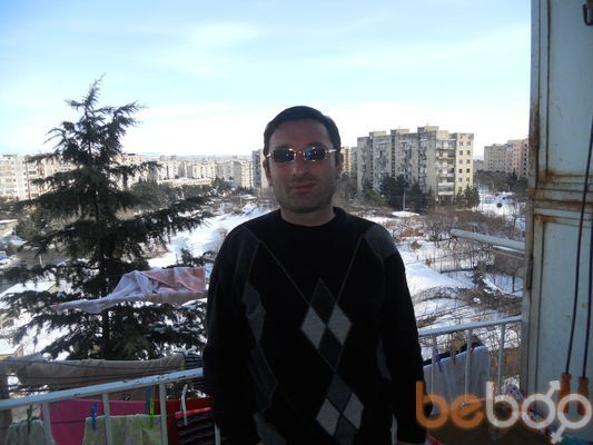  1528598  Giorgi, 44 ,    