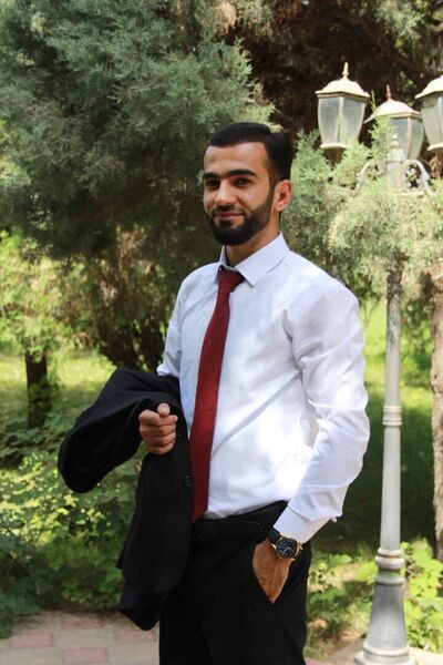  ,   Alijon, 28 ,   ,   