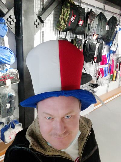  ,   Slavik, 38 ,     , 