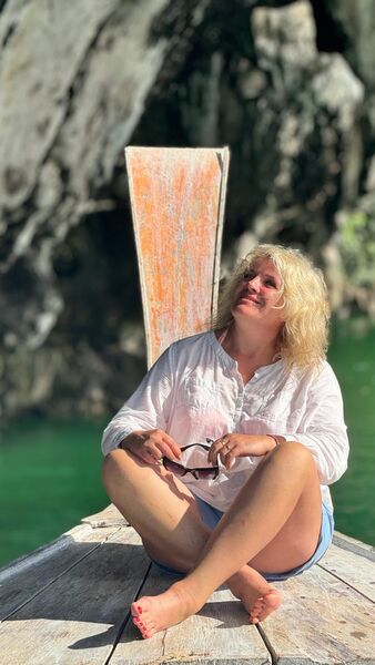 ,   , 52 ,   ,   