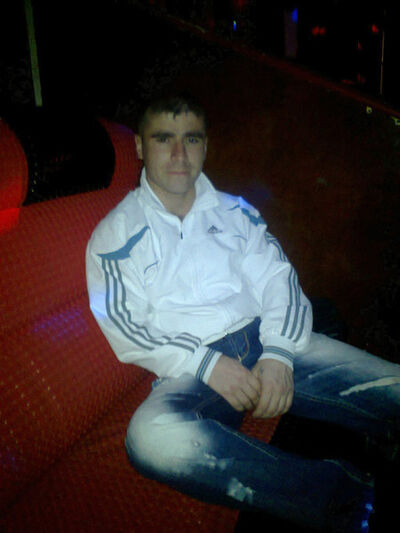  ,   Iuri, 40 ,   