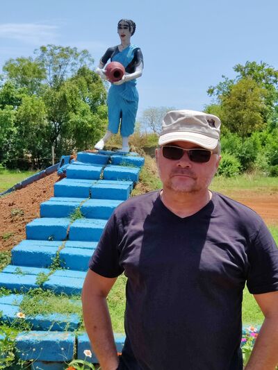  ,   Valik, 60 ,  