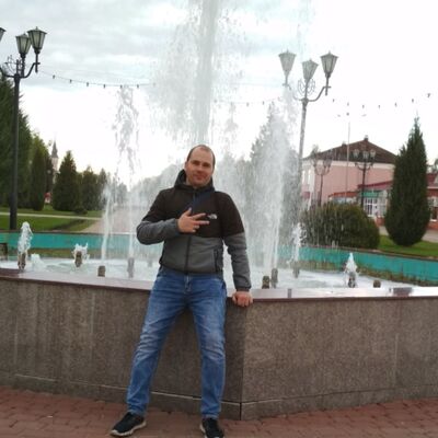  ,   Alexander, 34 ,     , c 