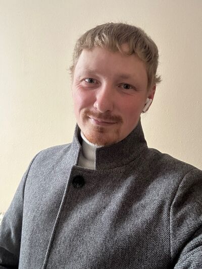  ,   Vladimir, 32 ,   ,   , c , 