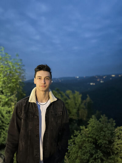  ,   Ruslan, 22 ,   ,   