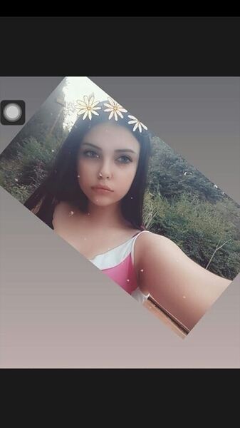  ,   Valeria, 21 ,   ,   