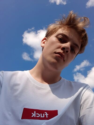 ,   Ratmir, 25 ,   ,   
