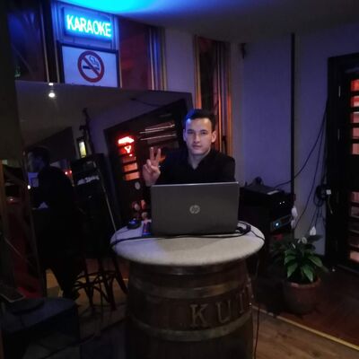  ,   Doni, 29 ,   ,   