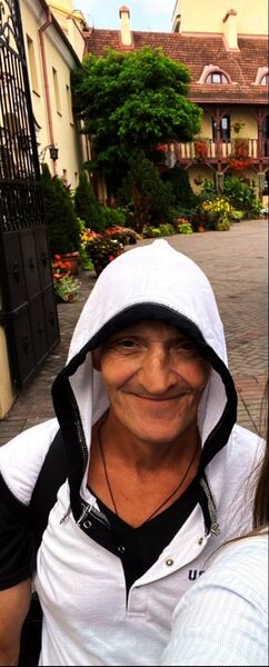 ,   Pavel, 61 ,   c 