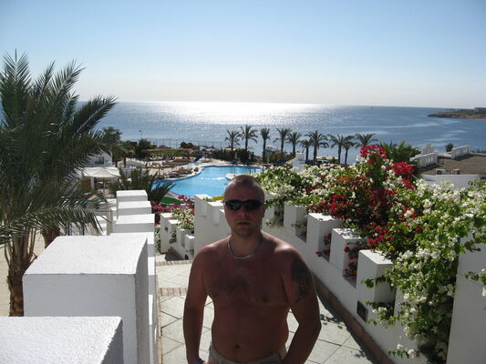  ,   Viktor, 38 ,   ,   , c 