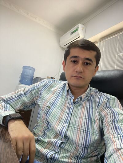  ,   Oybek, 33 ,   ,   , c , 