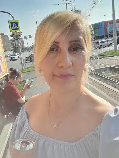  ,   Ledi Di, 53 ,     , c 