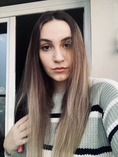  ,   Anna, 22 ,   , 