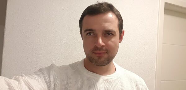 ,   Viktor, 40 ,   ,   , c 