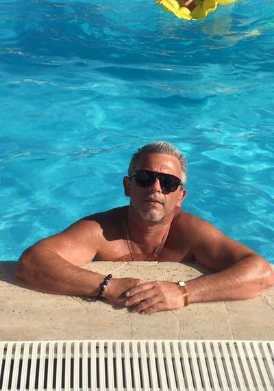  Straubing,   , 61 ,     , c 