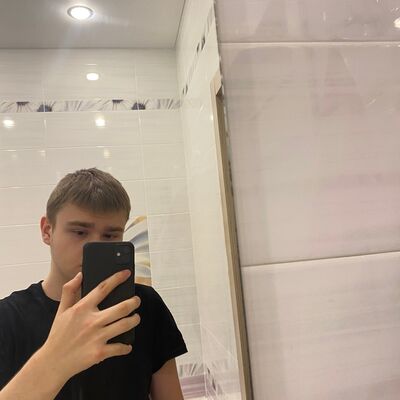  ,   Roman, 28 ,   ,   