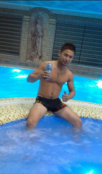  ,   Doni, 34 ,   ,   , c 