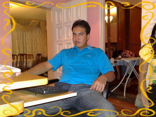  ,   Azat, 35 ,   