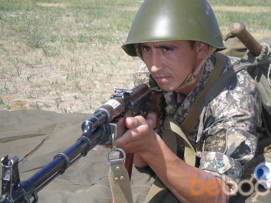  ,   Nurik, 42 ,   , 