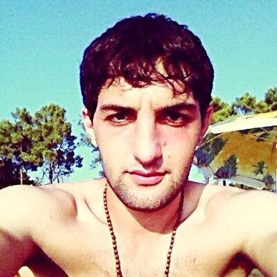  ,   Alik, 37 ,   