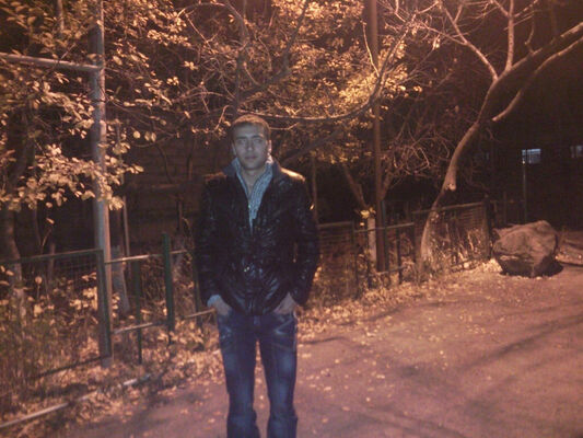  ,   Hovo, 33 ,   ,   