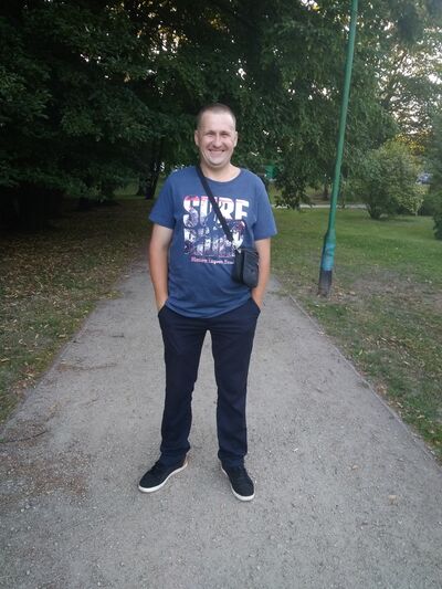  ,   Valentun, 32 ,   ,   , c , 