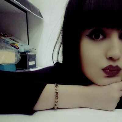  ,   Mubie, 30 ,   ,   , c 