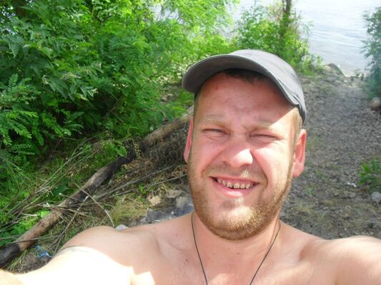  ,   Alex, 39 ,   ,   , c , 