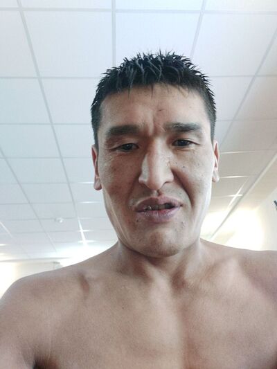  ,   Jonni, 42 ,   ,   
