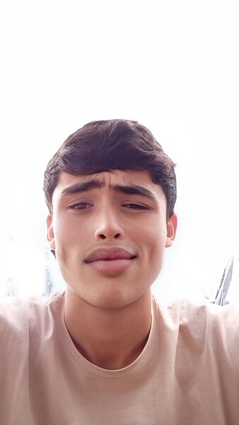   ,   Sharif, 19 ,   ,   