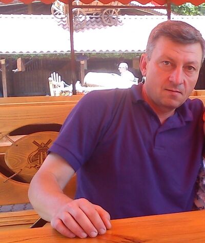  ,   Emil, 56 ,   