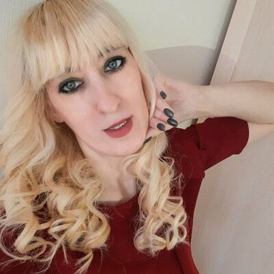  ,   Carolina, 24 ,   c 