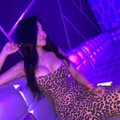  ,   Rose, 27 ,   ,   