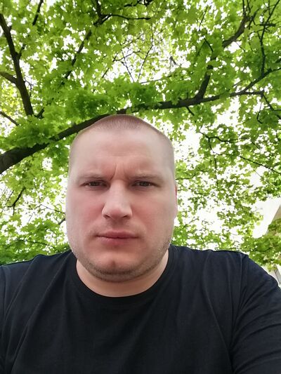  --,   , 37 ,   