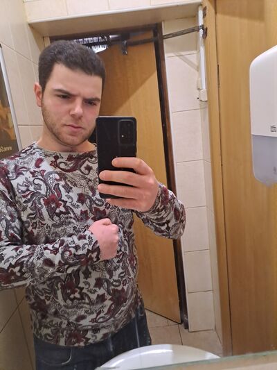  ,   ALEKO, 32 ,     , 