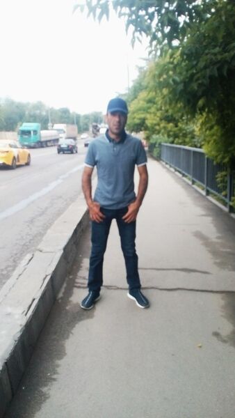  ,   Artur, 45 ,   ,   , c 
