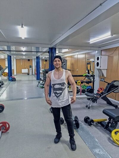  ,   Emre, 30 ,   ,   